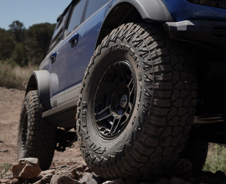 35x12.5r18 Cooper Discoverer 128q